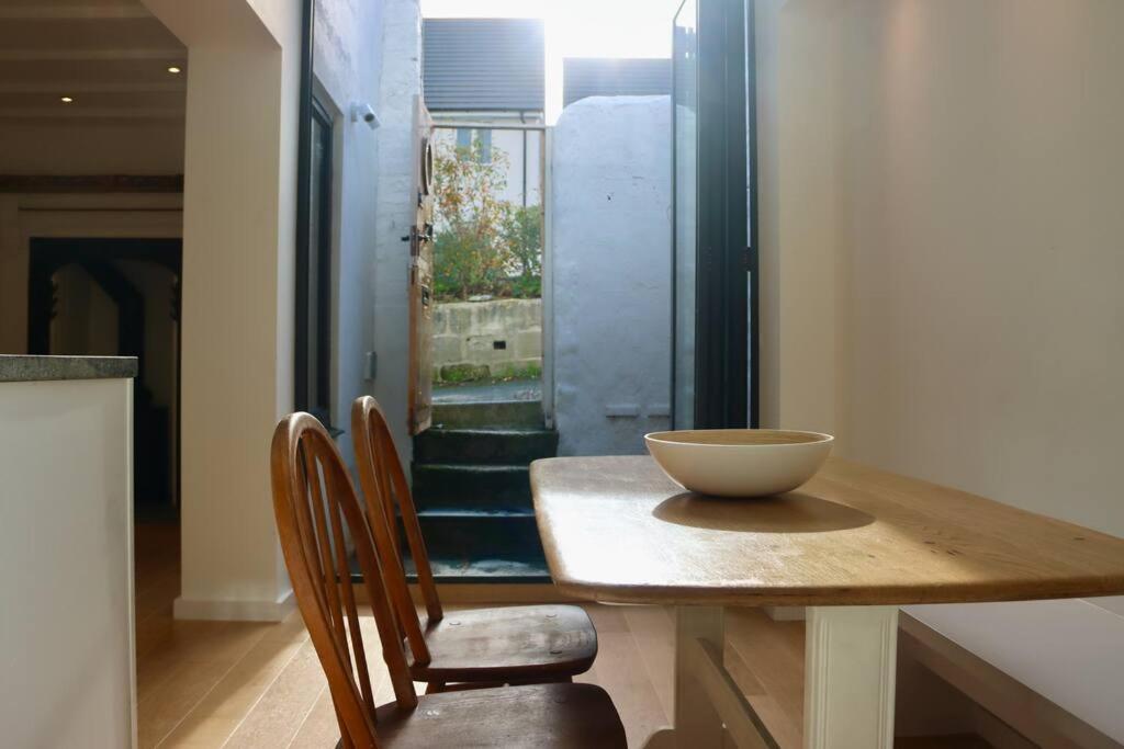 הוילה Beautiful And Contemporary Cornish Townhouse In פנזאנס מראה חיצוני תמונה